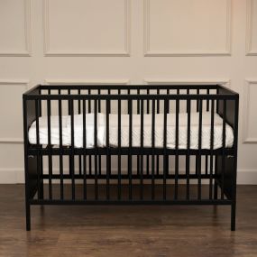 Bebies First Baby Bed Dicht Zwart